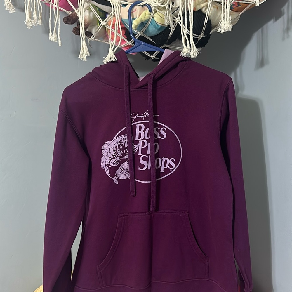 Like new Bass Pro hoodie, size small in Woman’s.